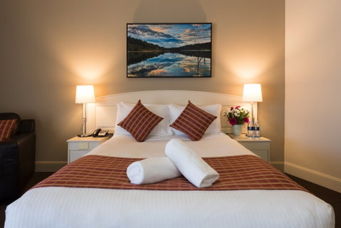 The Bowen Inn Motel - Holiday Cairns 3
