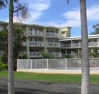 Cabarita Lake Apartments - Holiday Cairns