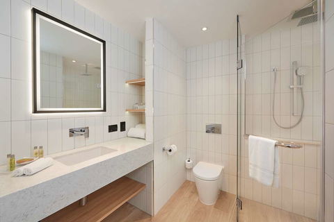 Hilton Garden Inn Albany - Holiday Cairns 6