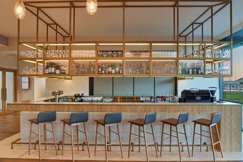 Hilton Garden Inn Albany - Holiday Cairns 15