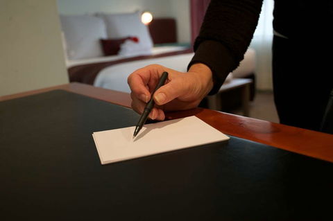 SureStay by BW The Clarence on Melville - Holiday Cairns 10