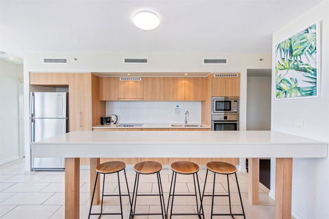 Lanai Riverside Apartments - Holiday Cairns 6
