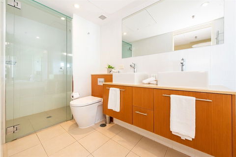 Lanai Riverside Apartments - Holiday Cairns 14