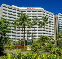 Rydges Esplanade Resort Cairns - Holiday Cairns