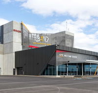 Rydges Pit Lane Hotel - Holiday Cairns