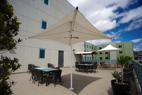 Quest Mawson Lakes - Holiday Cairns 1