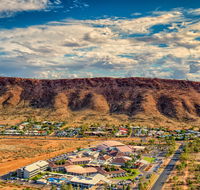 Crowne Plaza Alice Springs Lasseters - Holiday Cairns