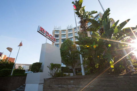Rydges Camperdown - Holiday Cairns 0