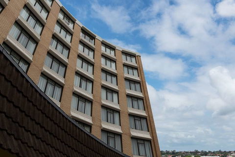 Rydges Camperdown - Holiday Cairns 1
