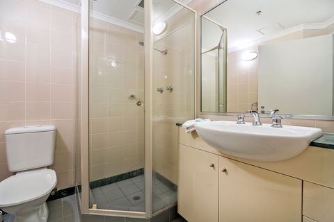 Astra Sydney-Hosking Place - Holiday Cairns 2
