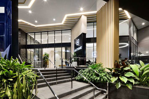 Alcyone Hotel Residences - Holiday Cairns 2