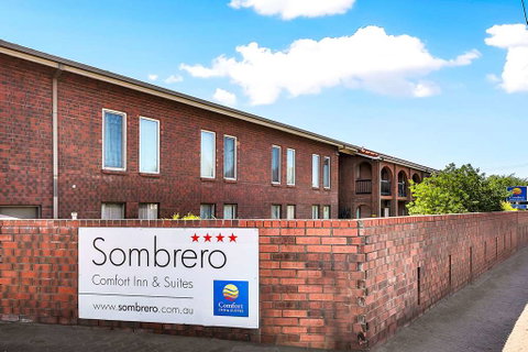 Comfort Inn & Suites Sombrero - Holiday Cairns 0