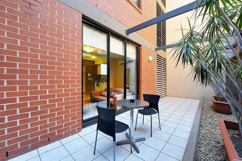 APX Apartments Darling Harbour - Holiday Cairns 2