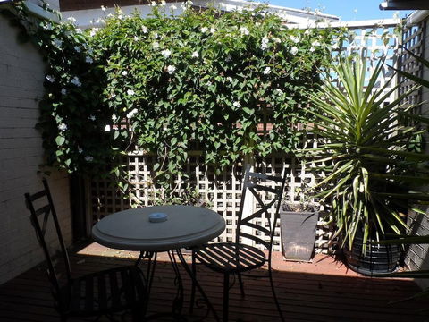 Admiralty Inn - Holiday Cairns 1
