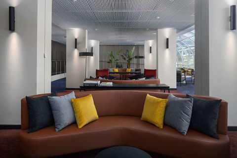 Rydges Capital Hill - Holiday Cairns 1