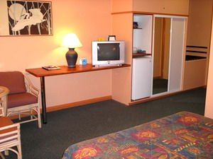 The Abbott Boutique Hotel - Holiday Cairns 1