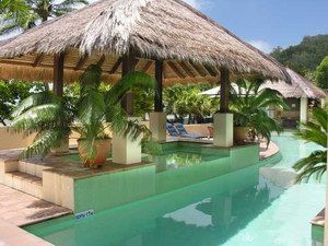 Sea Change Beachfront Apartments - Holiday Cairns 2