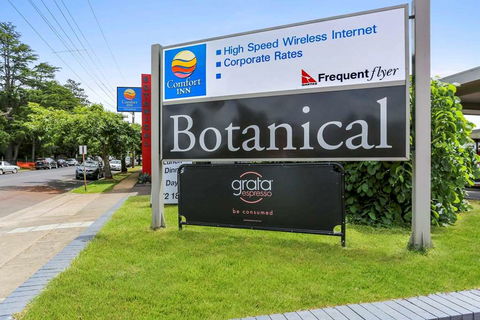 Comfort Inn Botanical - Holiday Cairns 0