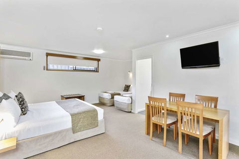 Comfort Inn Botanical - Holiday Cairns 7