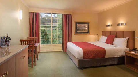 Country Club Tasmania - Holiday Cairns 4