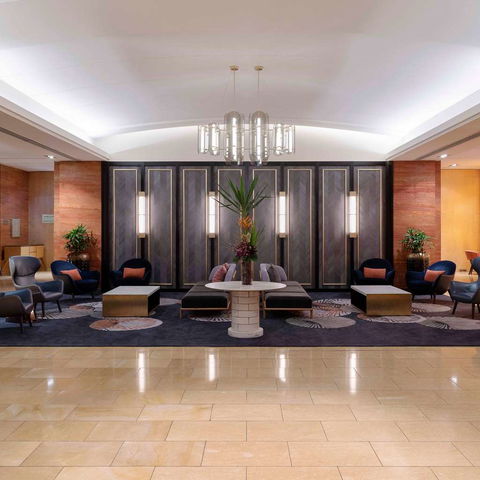 Amora Hotel Jamison Sydney - Holiday Cairns 1