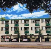 Princes Park Motor Inn - Holiday Cairns