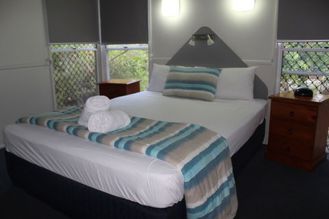 Kellys Beach Resort - Holiday Cairns 2