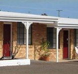 Colonial Motor Lodge - Holiday Cairns