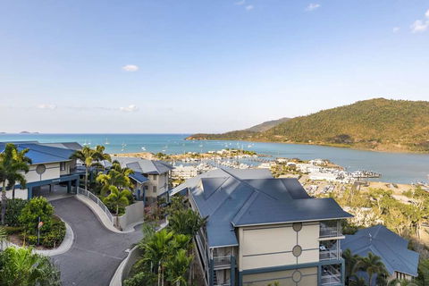 Club Wyndham Airlie Beach - Holiday Cairns 2