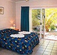 Colonial Palms Motor Inn - Holiday Cairns