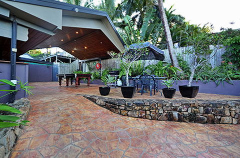 Airlie Beach Motor Lodge - Holiday Cairns 0