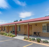 Black Gold Country Cabins and Motel - Holiday Cairns