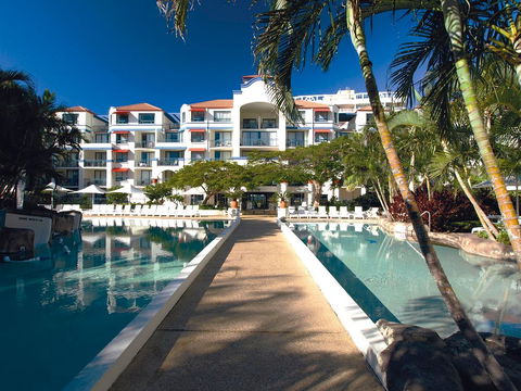 Oaks Calypso Plaza Resort - Holiday Cairns 0