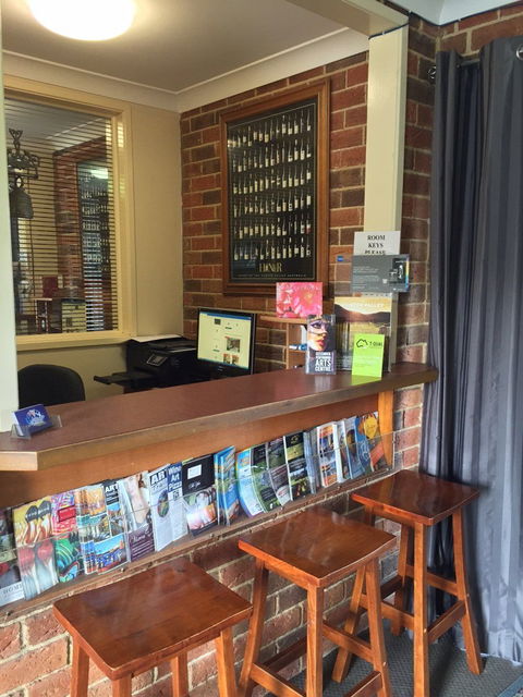 The Aussie Rest Motel - Holiday Cairns 1