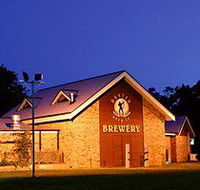Potters Hotel and Brewery - Holiday Cairns
