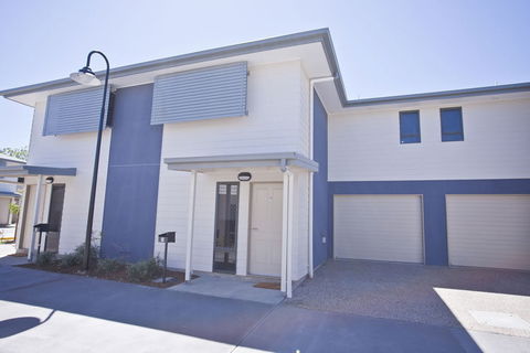 Stonewood Villas - Holiday Cairns 2