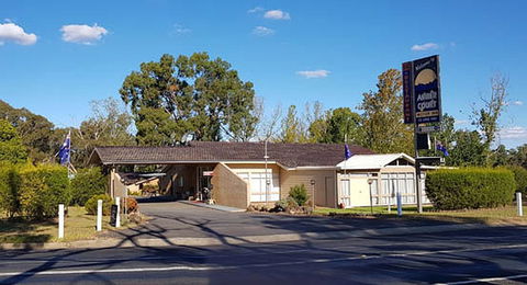 Amber Court Motor Inn - Holiday Cairns 0