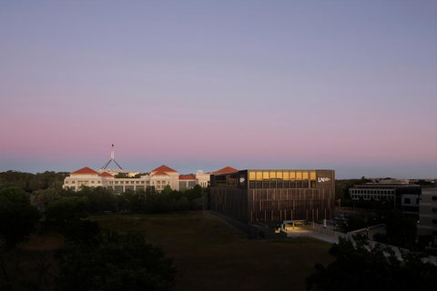 Little National Hotel Canberra - Holiday Cairns 27