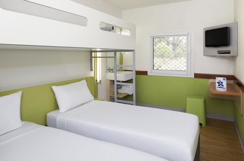 Ibis Budget Canberra - Holiday Cairns 8