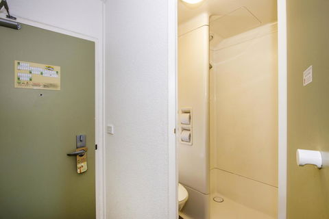 Ibis Budget Canberra - Holiday Cairns 7