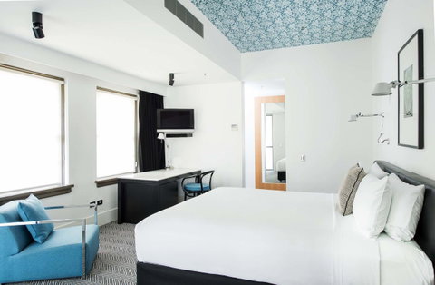 Peppers Gallery Hotel - Holiday Cairns 15