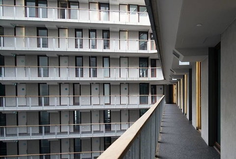 Canberra Luxury Apartment 3 - Holiday Cairns 19