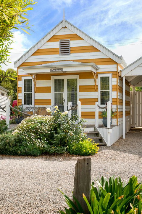 Beach Huts Middleton - Holiday Cairns 25
