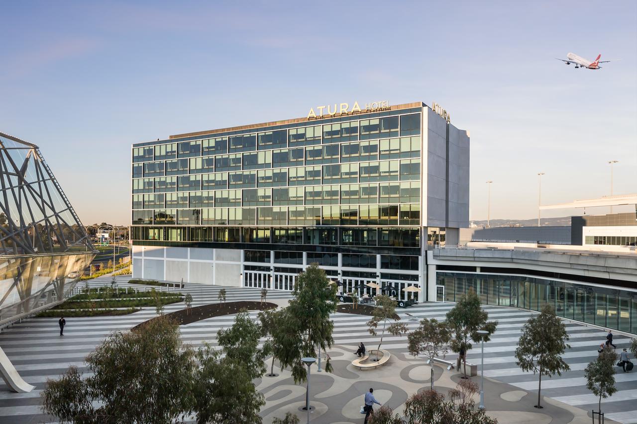 Adelaide Airport SA Holiday Cairns