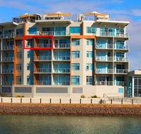 Wallaroo Marina Luxury Apartment - Holiday Cairns