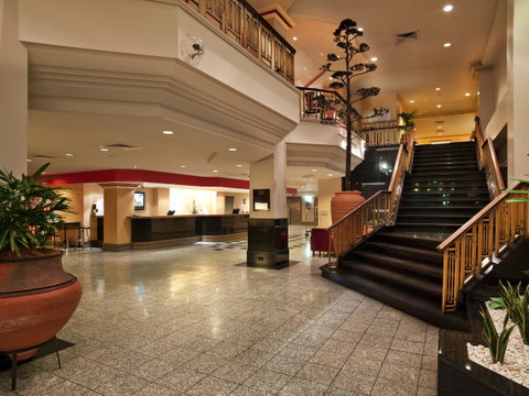 Hotel Grand Chancellor Adelaide - Holiday Cairns 35