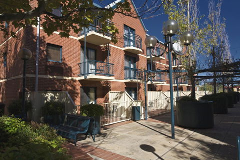 BreakFree Adelaide - Holiday Cairns 6