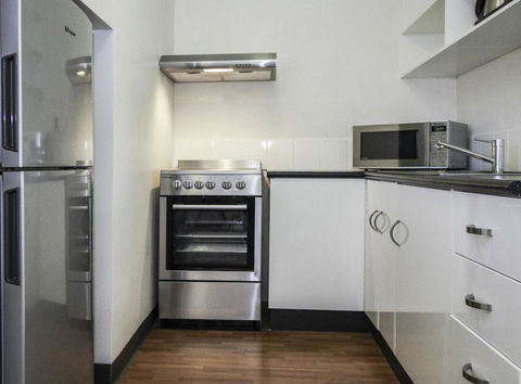 BreakFree Adelaide - Holiday Cairns 14