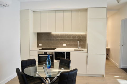 Whitmore SQ - Holiday Cairns 4