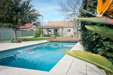 29 Jane - Holiday Cairns 1
